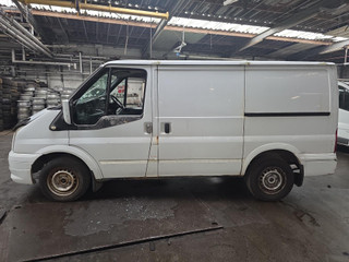 Ford Transit 7 2010