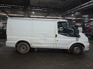 Ford Transit 7 2010