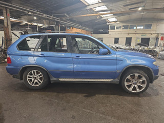BMW X5 E53 рест. 2004