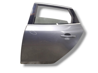 дверь задняя левая Volvo V40 2 поколение 2015, 1.6 л., D, D 4162 T, дизель, 6МКПП, osmium grey / 714, хетчбэк 5 дв., передний привод, правый руль, 31278442