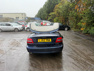 Volvo C70 2002