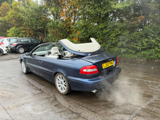 Volvo C70 2002
