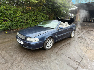 Volvo C70 2002