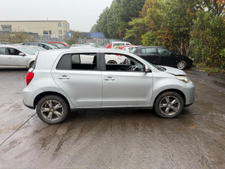 Toyota Urban Cruiser XP110 2012