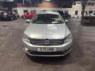 Volkswagen Passat B7 2011