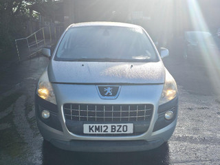 Peugeot 3008 2012
