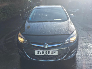 Opel Astra J рест. 2013