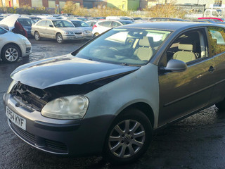 Volkswagen Golf 5 2004