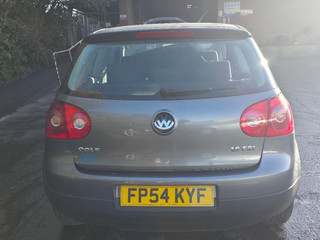 Volkswagen Golf 5 2004