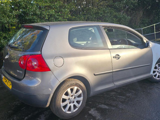 Volkswagen Golf 5 2004