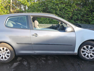 Volkswagen Golf 5 2004