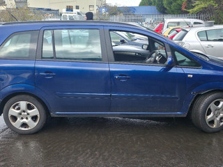 Opel Zafira 2  (B) рест. 2008