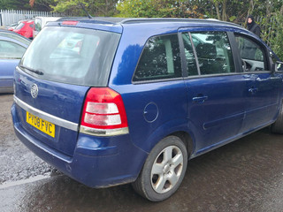 Opel Zafira 2  (B) рест. 2008