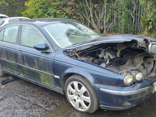 Jaguar X-Type  X400 2005