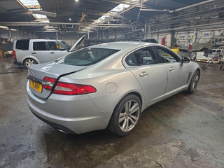 Jaguar XF рест. 250 2012