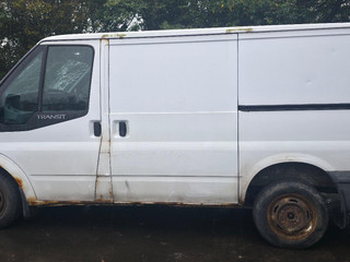 Ford Transit 7 2011