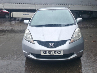 Honda Jazz 2  рест. GG6 2011