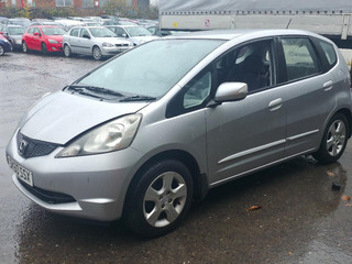 Honda Jazz 2  рест. GG6 2011