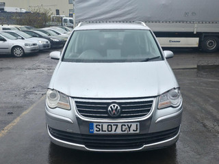 Volkswagen Touran рест. 2007