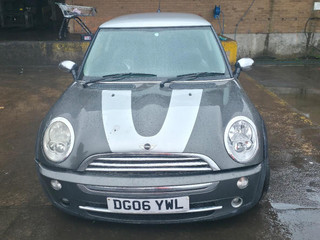 Mini Cooper рест. R50 2006