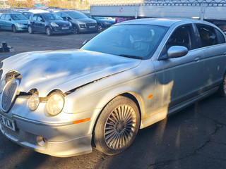 Jaguar S-Type рест. X200 2006
