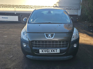 Peugeot 3008 2011