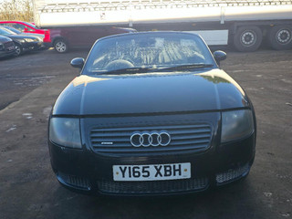 Audi TT 8N 2001
