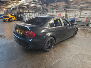 BMW 3 E90/E91 рест. E90 2011
