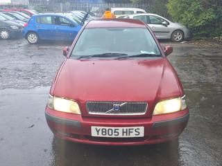 Volvo V40 рест. 2001