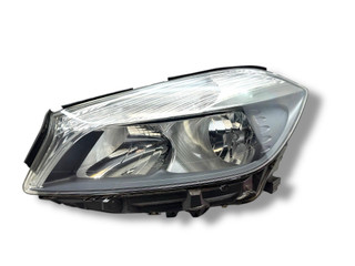 Фара галоген левая Mercedes-Benz A-Класс W176 2013, 1.5 л., CDi, OM 607.951, дизель, 6МКПП, kosmosschwarz / 191, хетчбэк 5 дв., передний привод, правый руль, A1768200361, 1LG010818-03