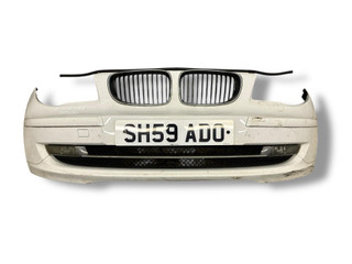 бампер передний BMW 1 серия E81/E87 [рестайлинг] E87 2009, 2.0 л., i, N43 B20 A, бензин, 6МКПП, alpinweiss iii / 300, хетчбэк 5 дв., задний привод, правый руль, 51117185125