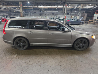 Volvo V70 3 2010