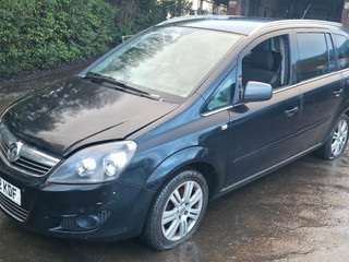 Opel Zafira 2  (B) рест. 2012