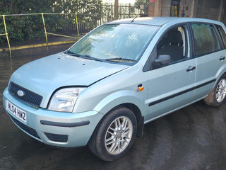 Ford Fusion 2004