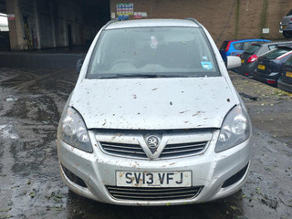Opel Zafira 2  (B) рест. 2013