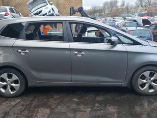 Kia Carens 3 RP 2013