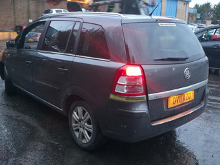 Opel Zafira 2  (B) рест. 2011