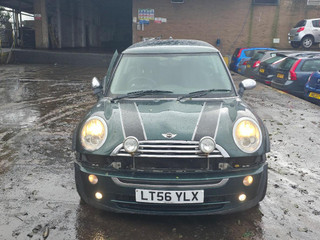 Mini Cooper рест. R50 2006