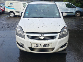 Opel Zafira 2  (B) рест. 2013