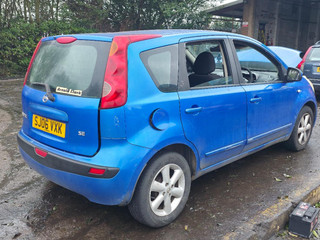 Nissan Note E11 2006