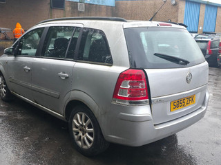 Opel Zafira 2  (B) 2005