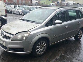 Opel Zafira 2  (B) 2005