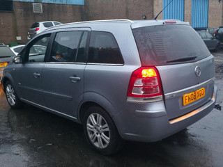 Opel Zafira 2  (B) рест. 2008