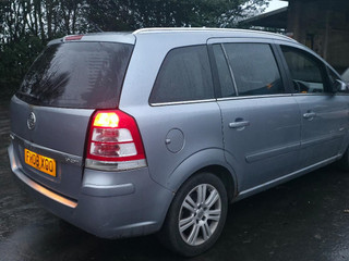 Opel Zafira 2  (B) рест. 2008