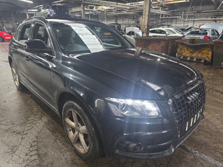 Audi Q5 8R 2010
