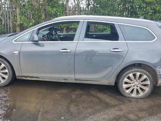 Opel Astra J рест. 2012
