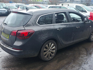 Opel Astra J рест. 2012