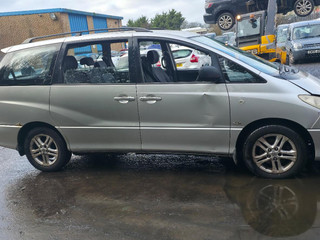 Toyota Previa 2  XR30 рест. 2005