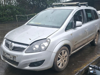 Opel Zafira 2  (B) рест. 2012