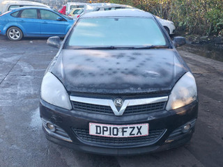 Opel Astra GTC H рест. 2010